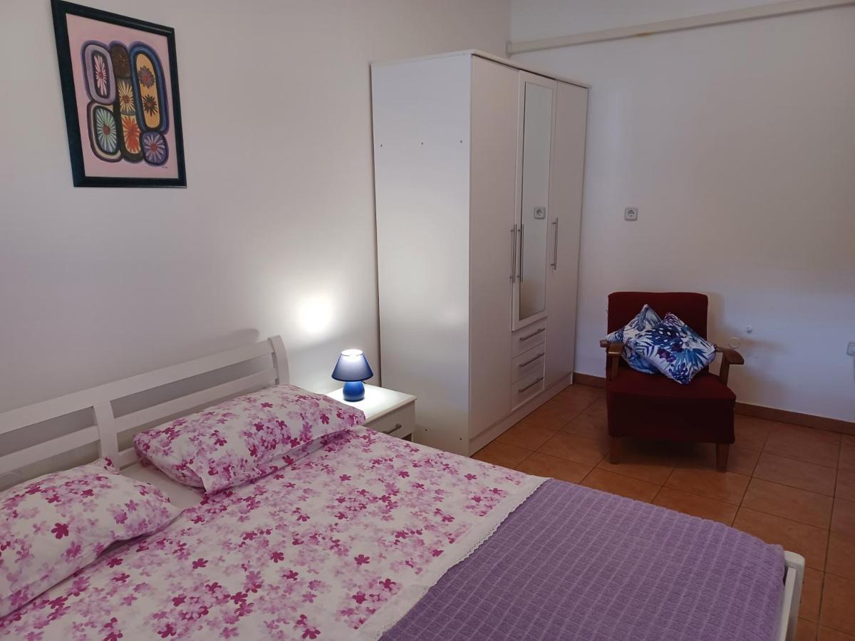 Kamik 1 Appartement Banjole Buitenkant foto